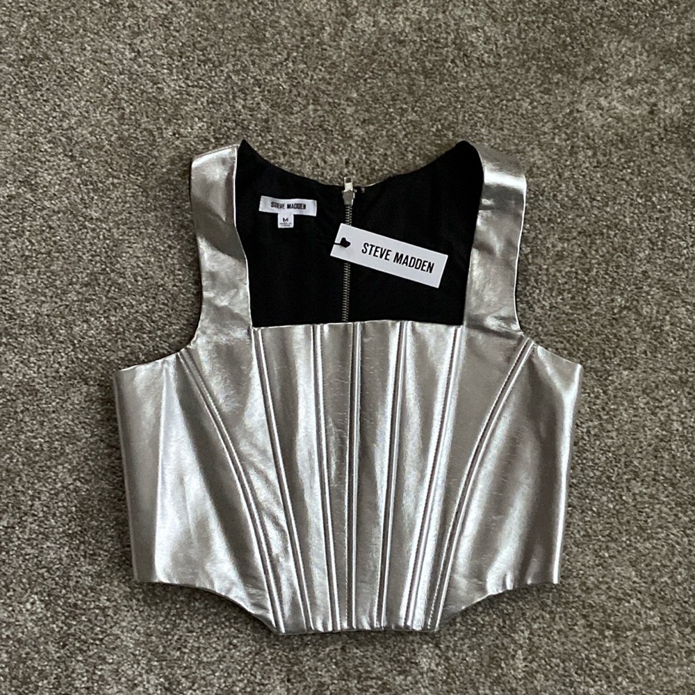 Steve Madden top size medium women’s nwt